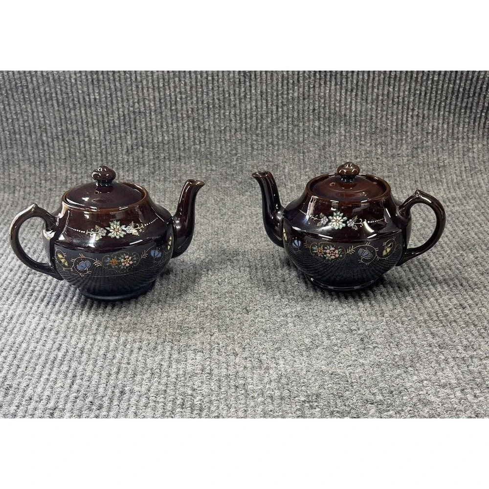 Redware Teapots Dark Brown HandPainted  Moriage Enamel Floral Japan Set Of 2 VTG